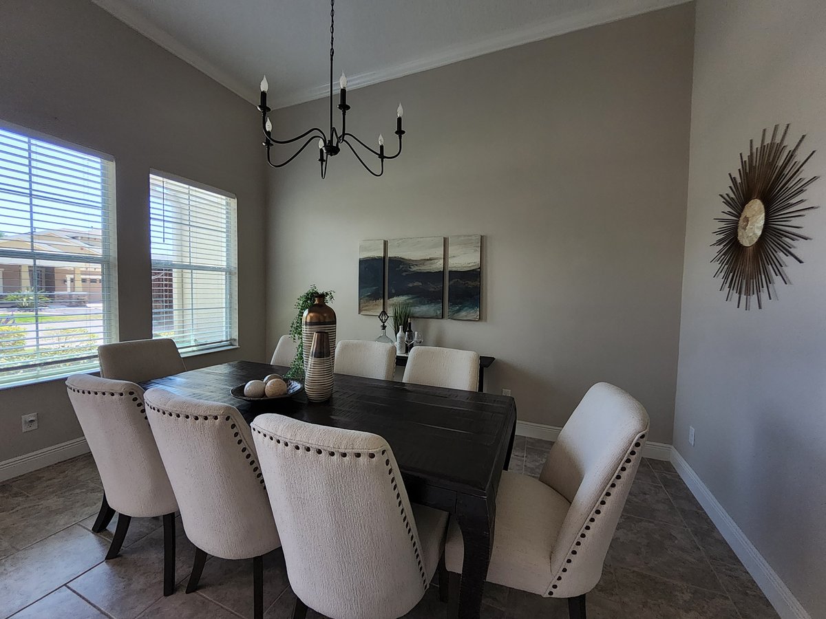 Land O Lakes Estate grand dining room